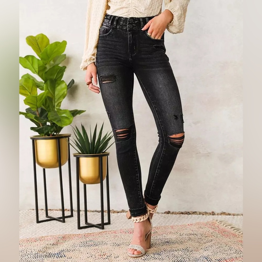 KanCan Charcoal Distressed Skinny Jeans